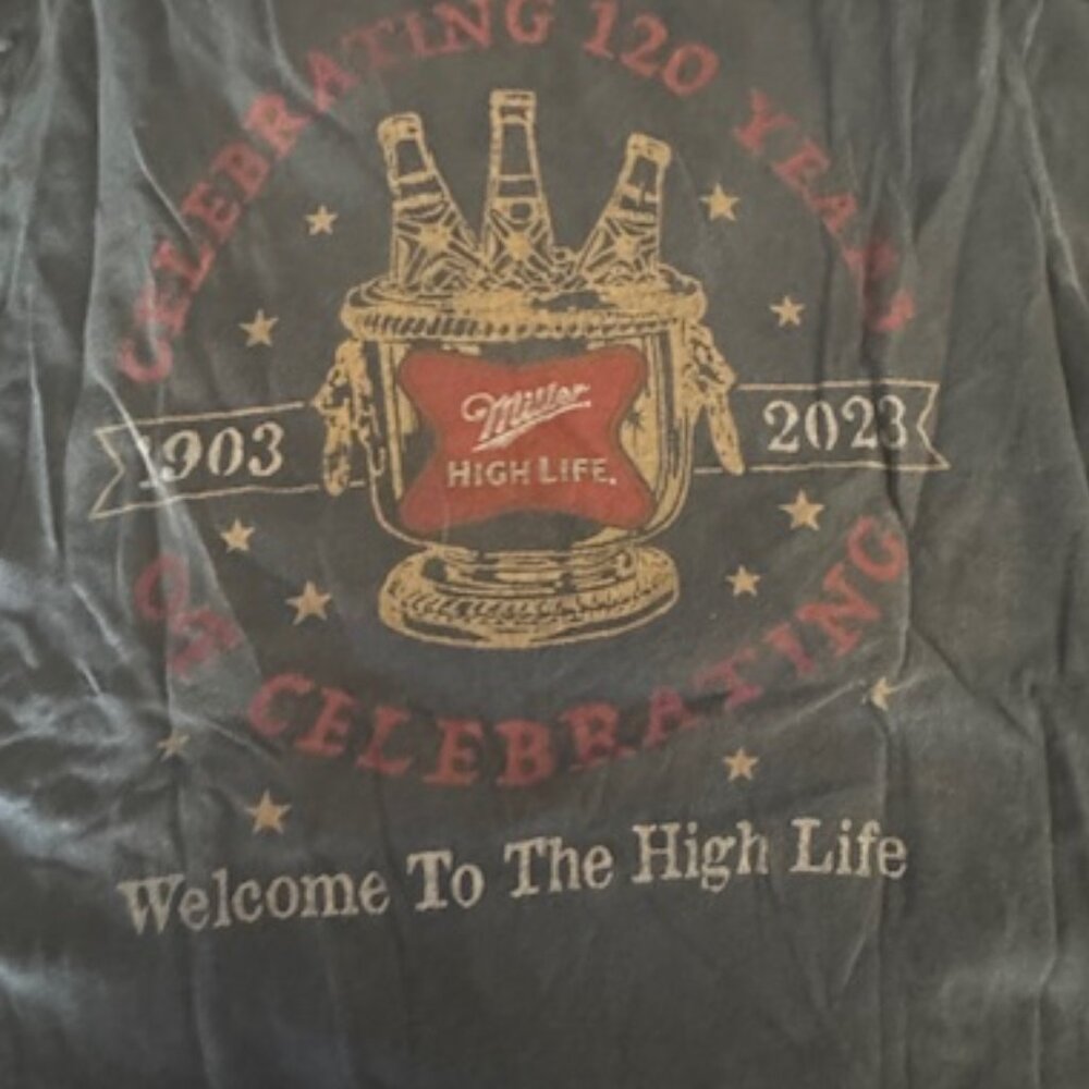MILLER HIGH LIFE LOGO TSHIRT-SIZE LARGE-